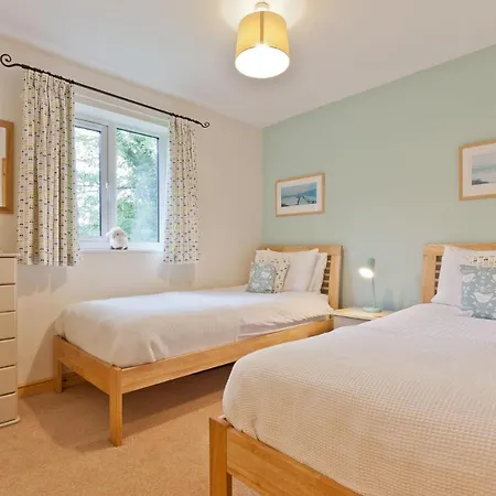 Holiday home Yewdale